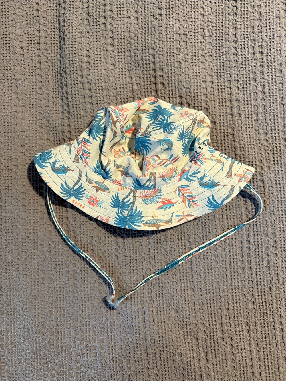 Kids Tropical Palm Print Bucket Hat - Cream & Blue 5y+